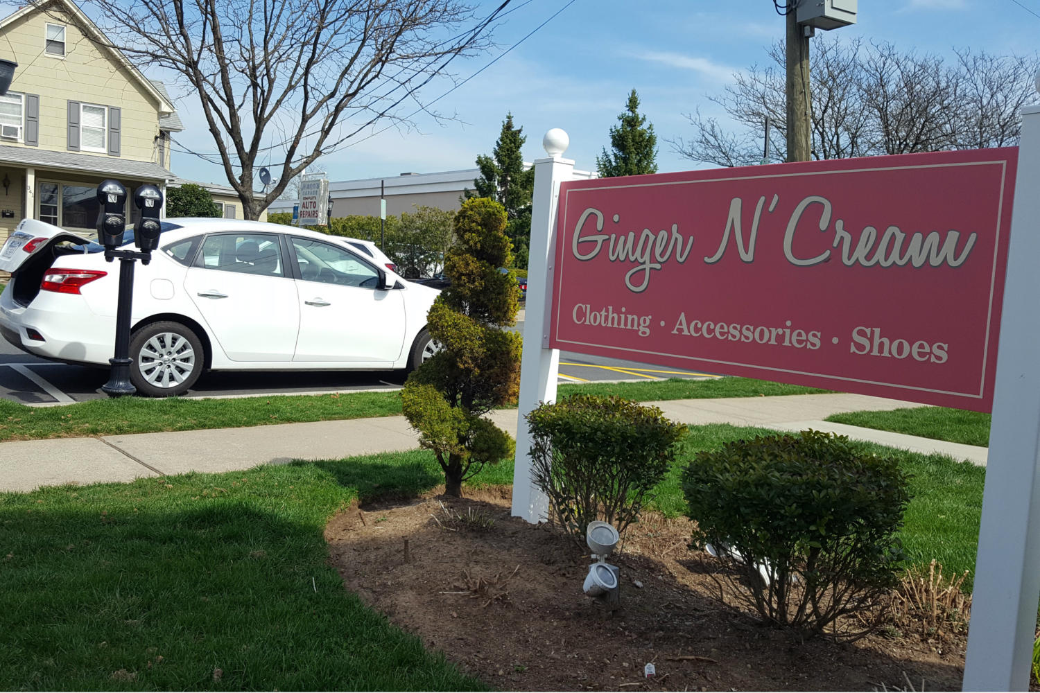 The+staff+at+Ginger+N%27+Cream+in+Westwood%2C+NJ%2C+has+been+busy+selling+prom+dresses+since+winter+break.+Popular+styles+this+year+include+cutouts+and+illusions.